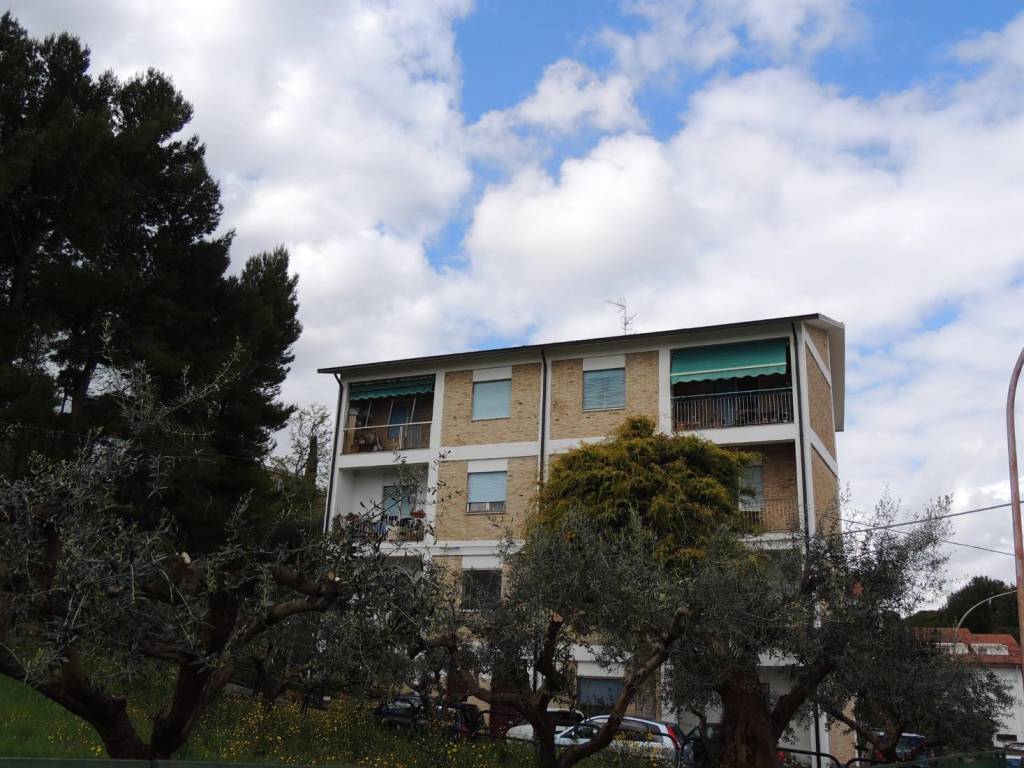 Appartamento a Alanno in Piazza Umberto I - Foto 2