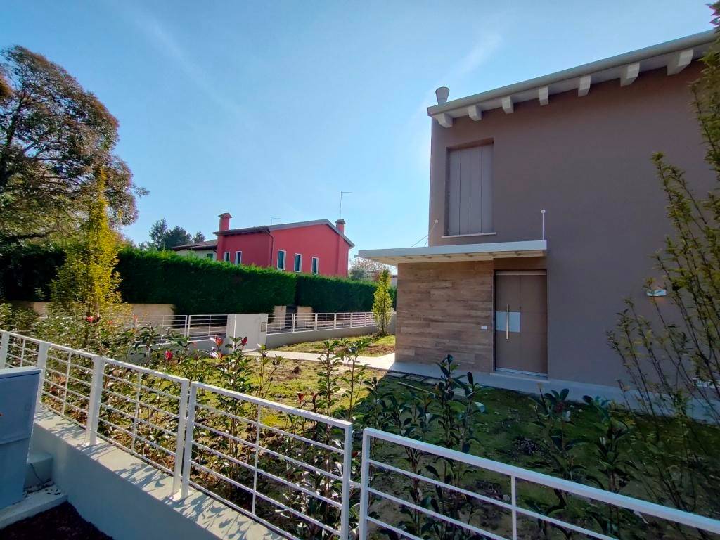 Villa a Mogliano veneto in Via Zermanesa, 102 - Foto 3