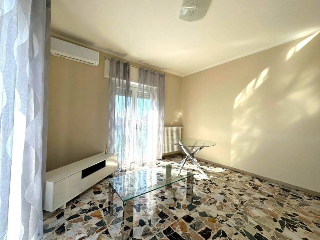 Appartamento a Imperia in Via Littardi, snc - Foto 2