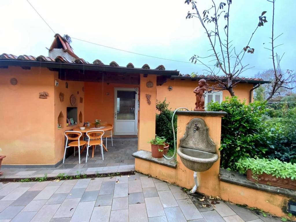 Appartamento a Lucca in Via Gino Arrighi - Foto 3