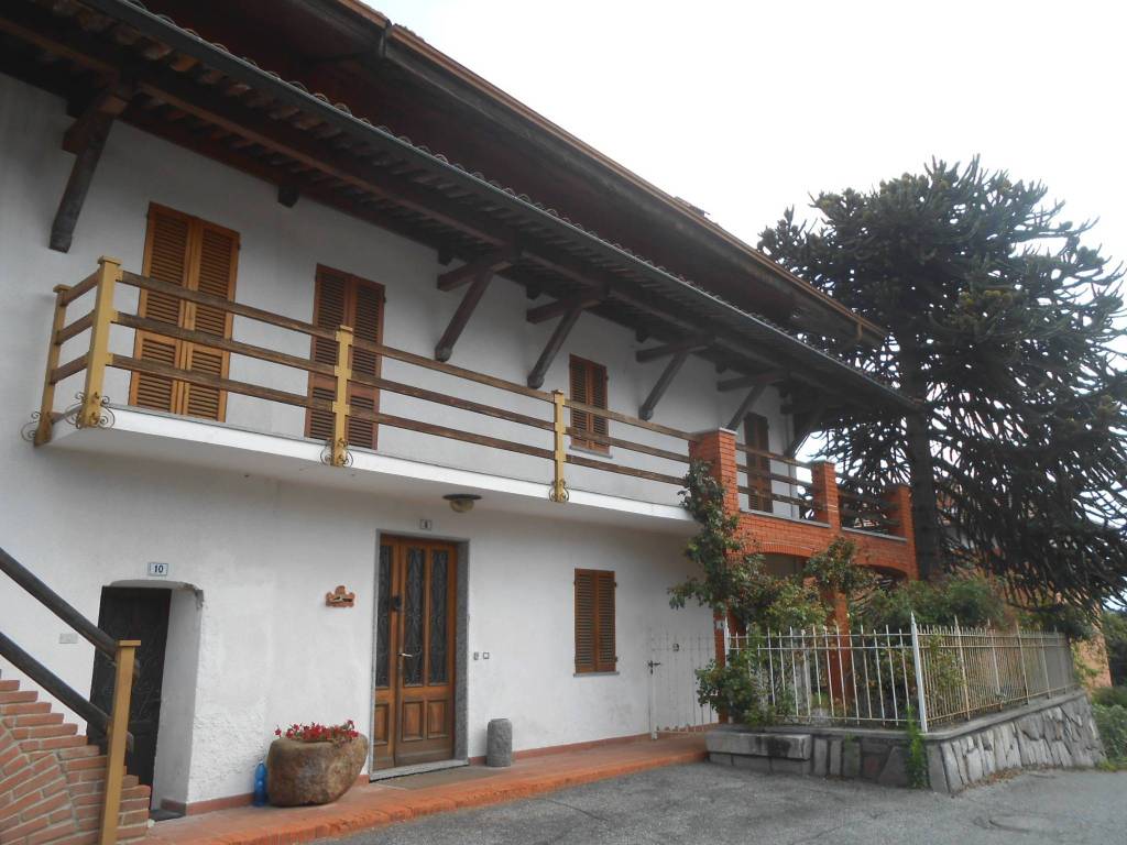 Casa indipendente a Valdilana in Frazione Zanone, 8 - Foto 2