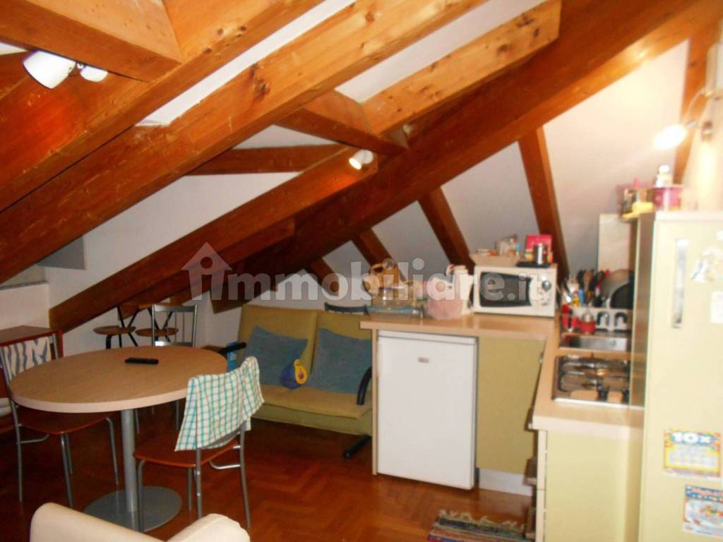 Appartamento a Pavia in Viale Partigiani, 127 - Foto 3