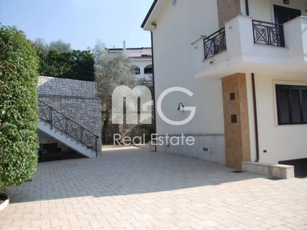 Villa a Caserta in Via Di Vigna Brigida, 1 - Foto 5