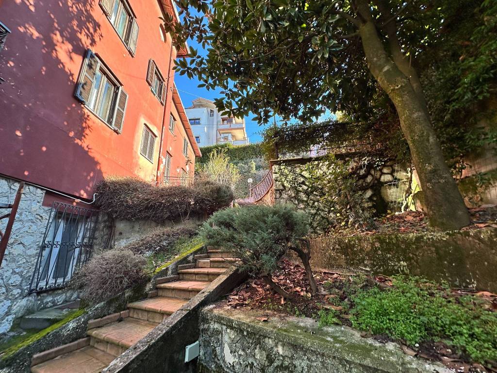 Villa a Fiuggi in Via Colle Michelangelo, 41 - Foto 3
