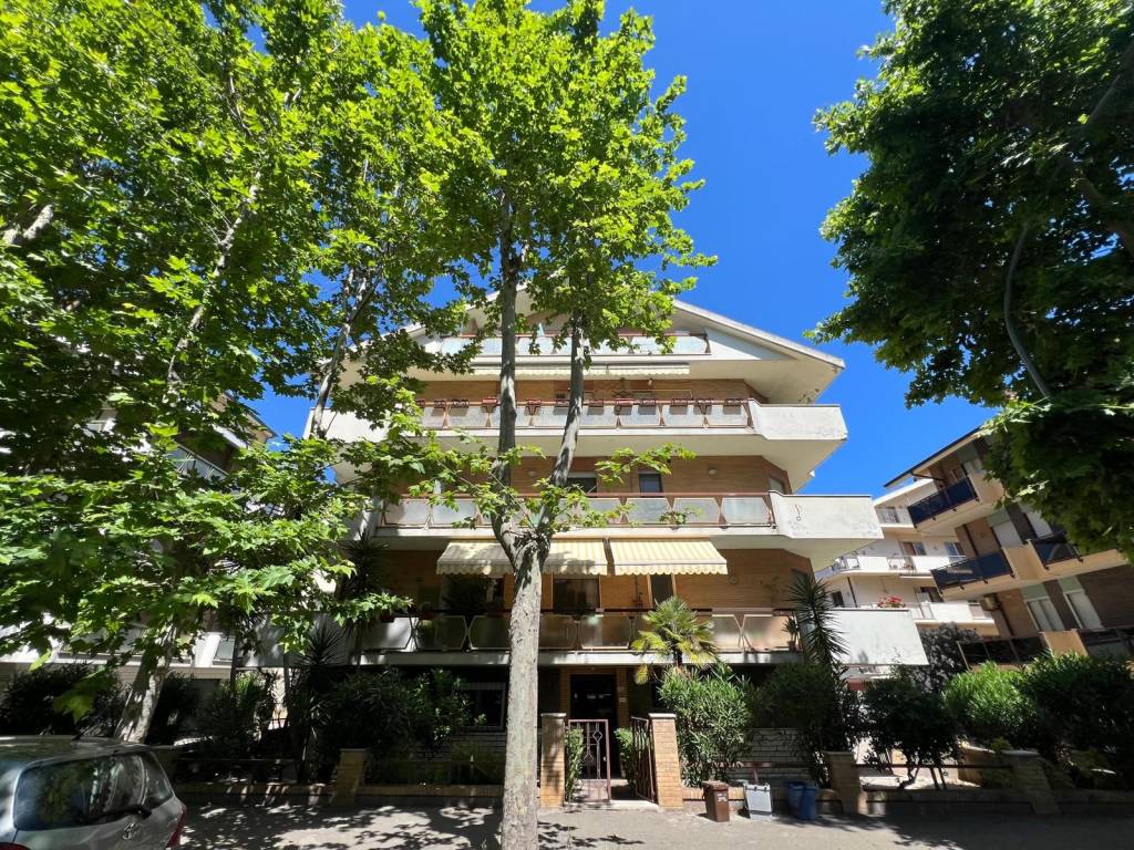 Appartamento a Francavilla al mare in Piazza Tirreno - Foto 3