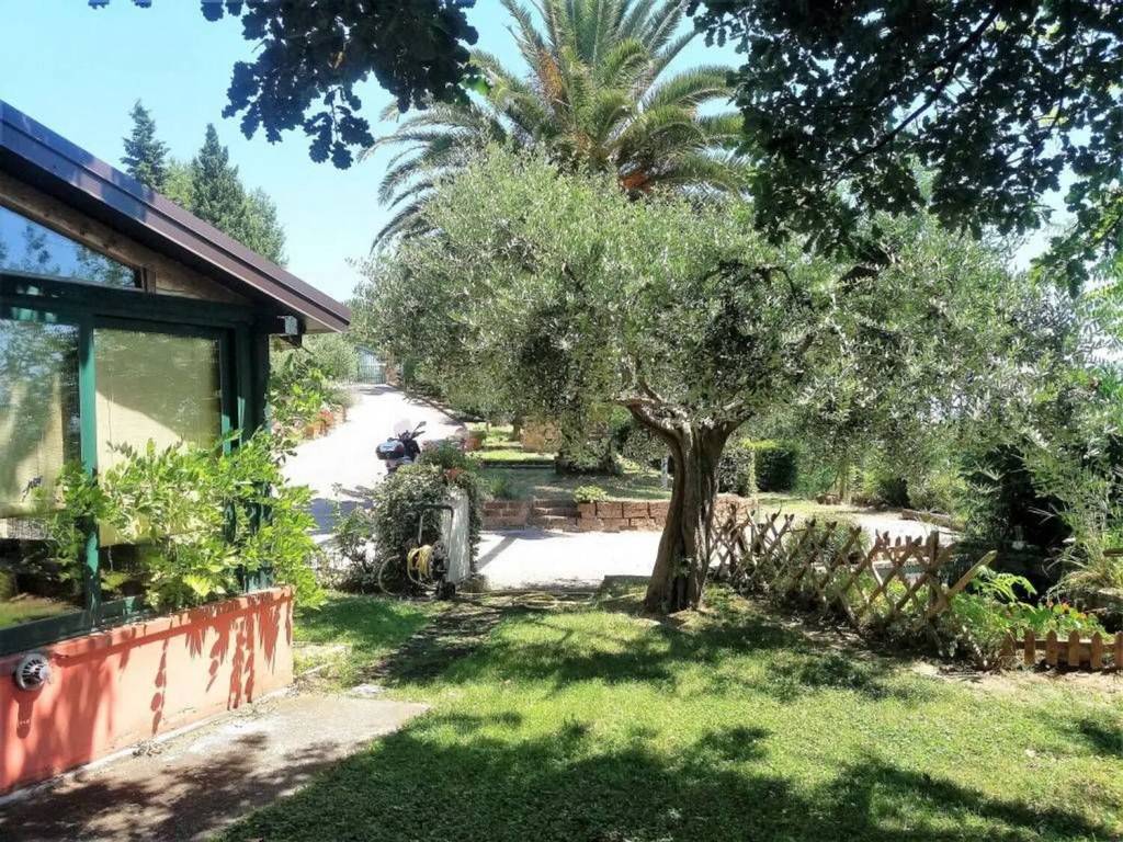 Villa a Civitanova marche in Area Residenziale Civitanova Marche Civitanova Alta - Foto 2