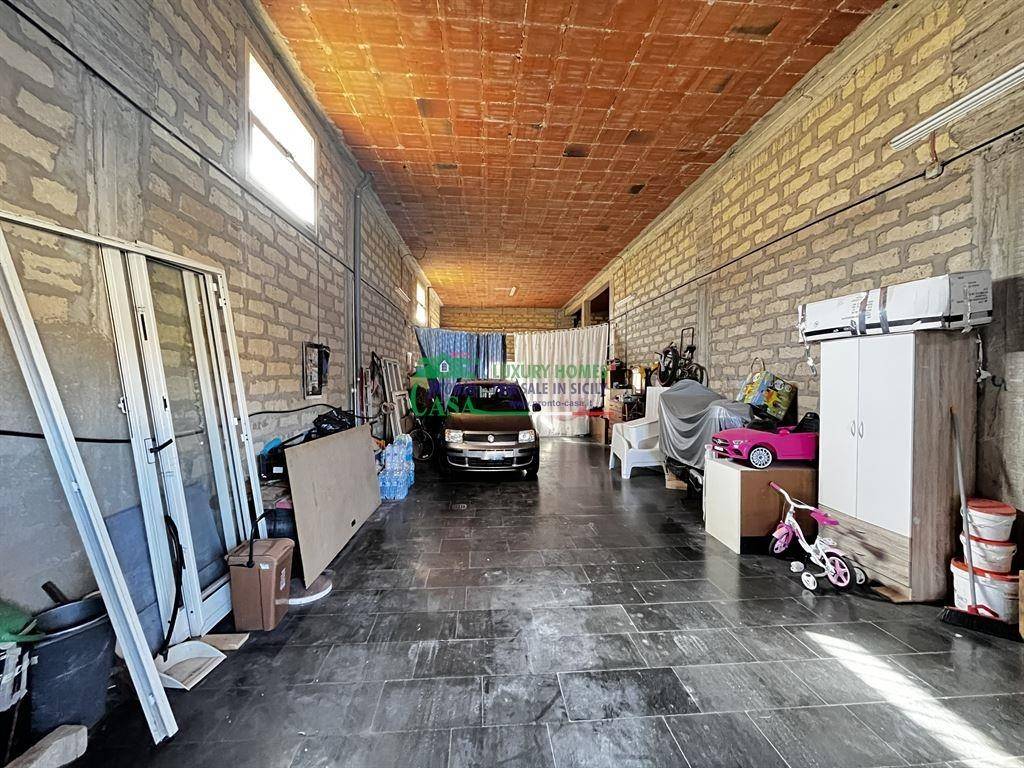 Box / garage a Comiso - Foto 2