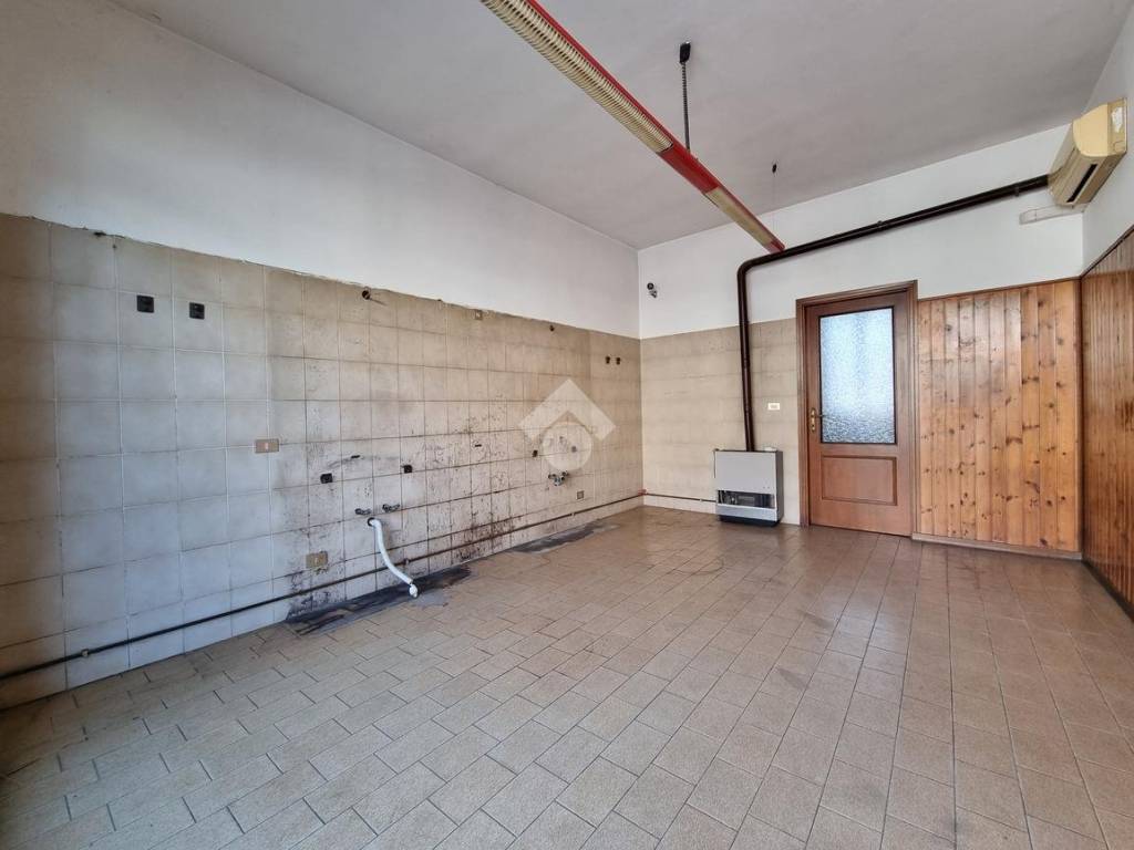 Box / garage a Borgo virgilio in Via Parmense, 13 - Foto 2