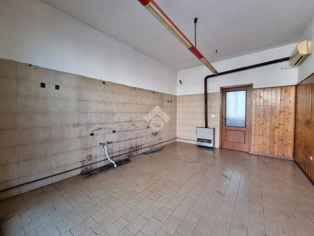 Box / garage a Borgo virgilio in Via Parmense, 13 - Foto 5