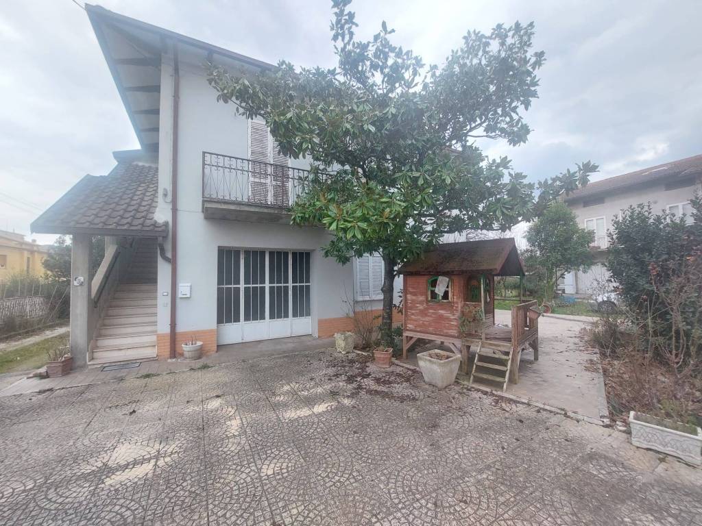 Villa a Spoleto in Via Clitunno - Foto 4