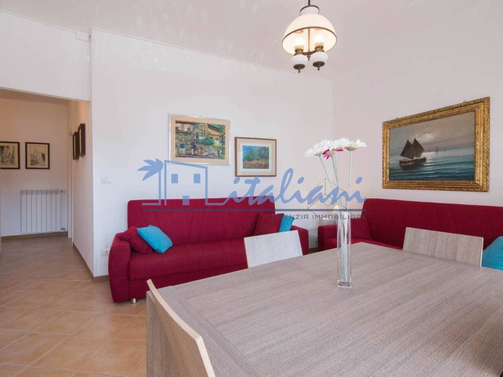 Appartamento a Finale ligure in Strada degli Ulivi, 15 - Foto 2