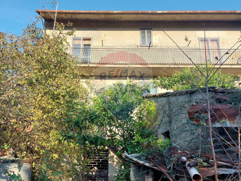 Palazzo / stabile a Ceppaloni - Foto 3