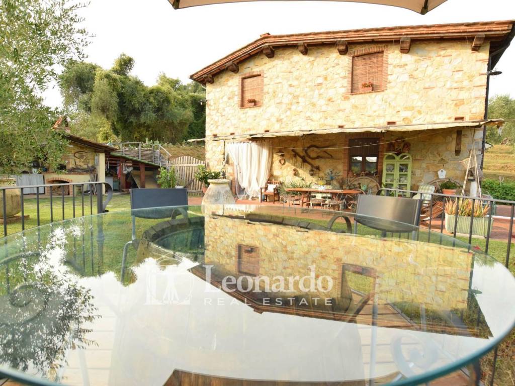 Villa a Camaiore in via Pioppetti - Foto 3