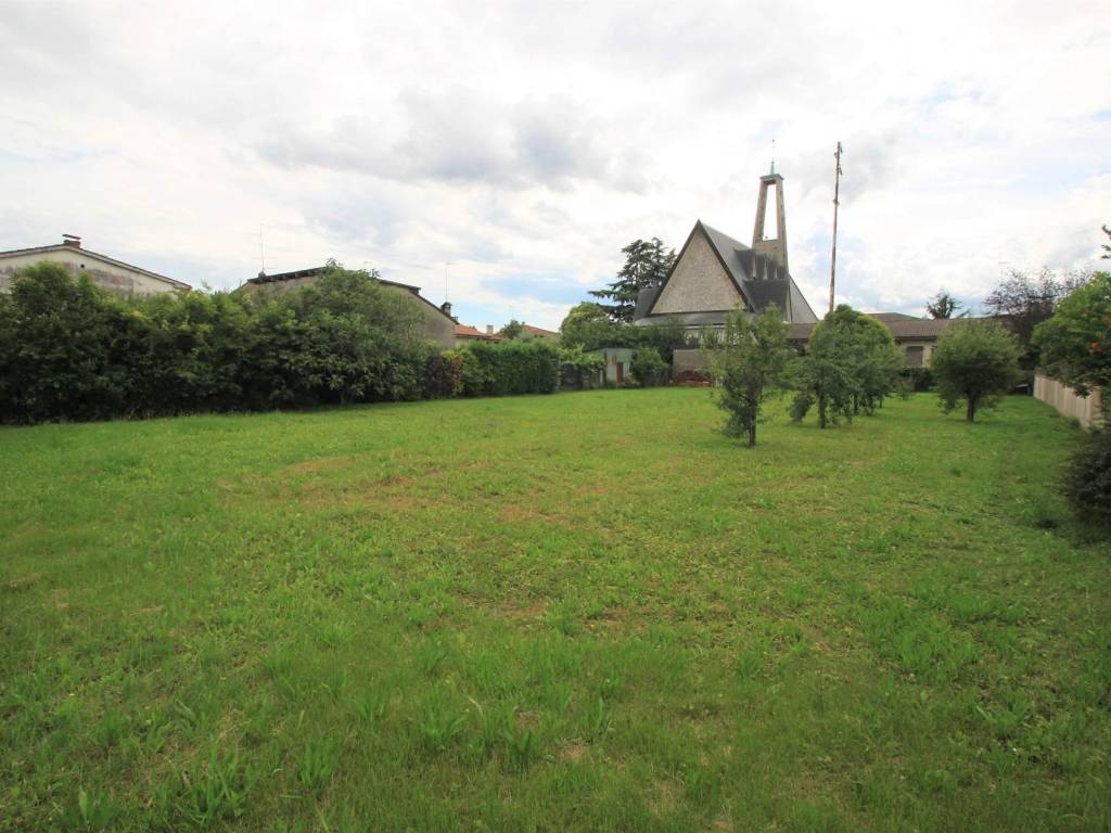Terreno a Gradisca d'isonzo in Via Aquileia - Foto 2