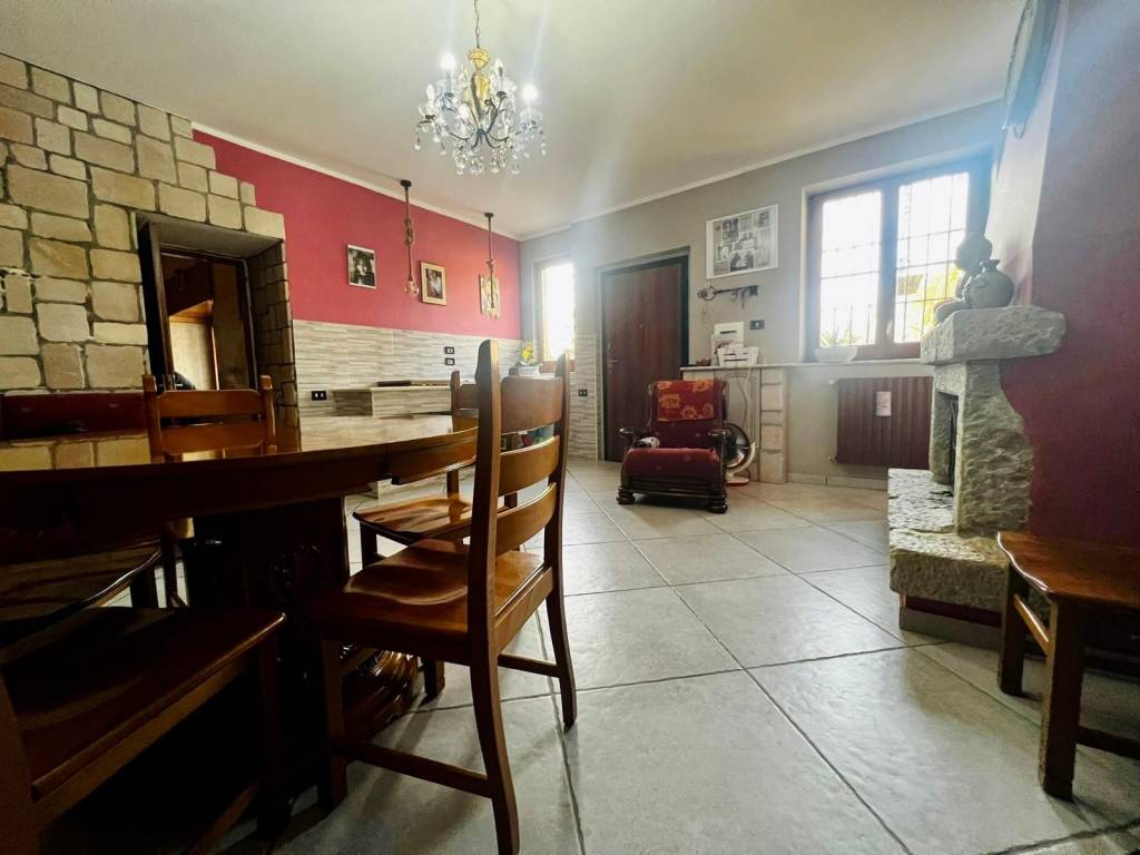 Casa indipendente a Santo stefano del sole - Foto 4