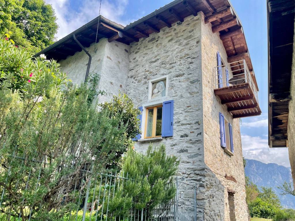 Casa indipendente a Sorico in Via per Albonico - Foto 5