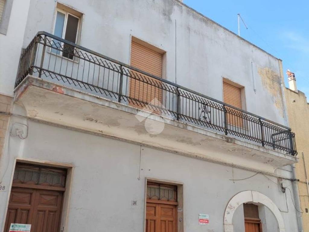 Casa indipendente a Carovigno in Via Luigi Settembrini, 36 - Foto 3