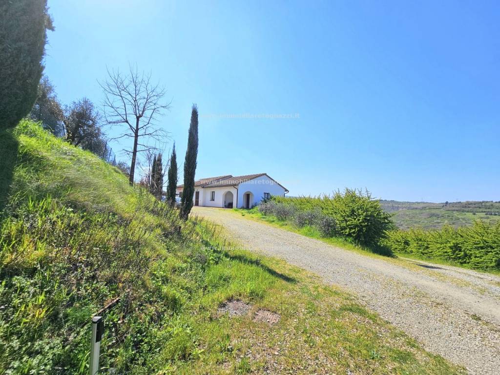 Rustico / casale a San gimignano in Località Badia Elmi - Foto 5