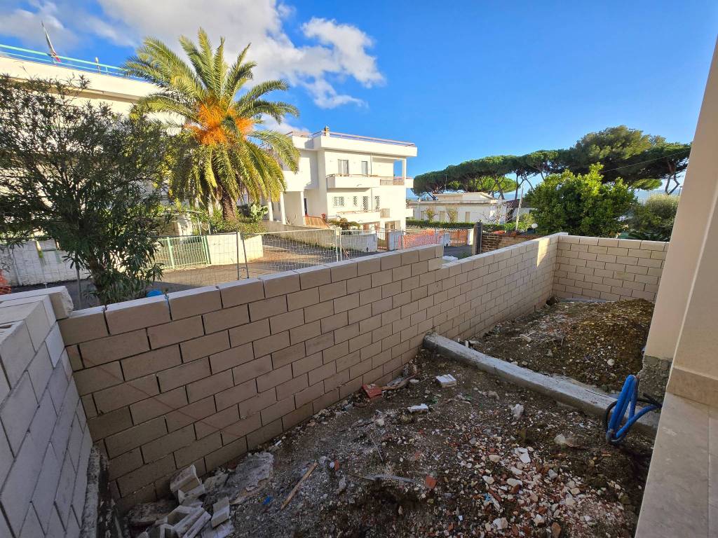 Appartamento a Santa marinella in Via Botticelli - Foto 5