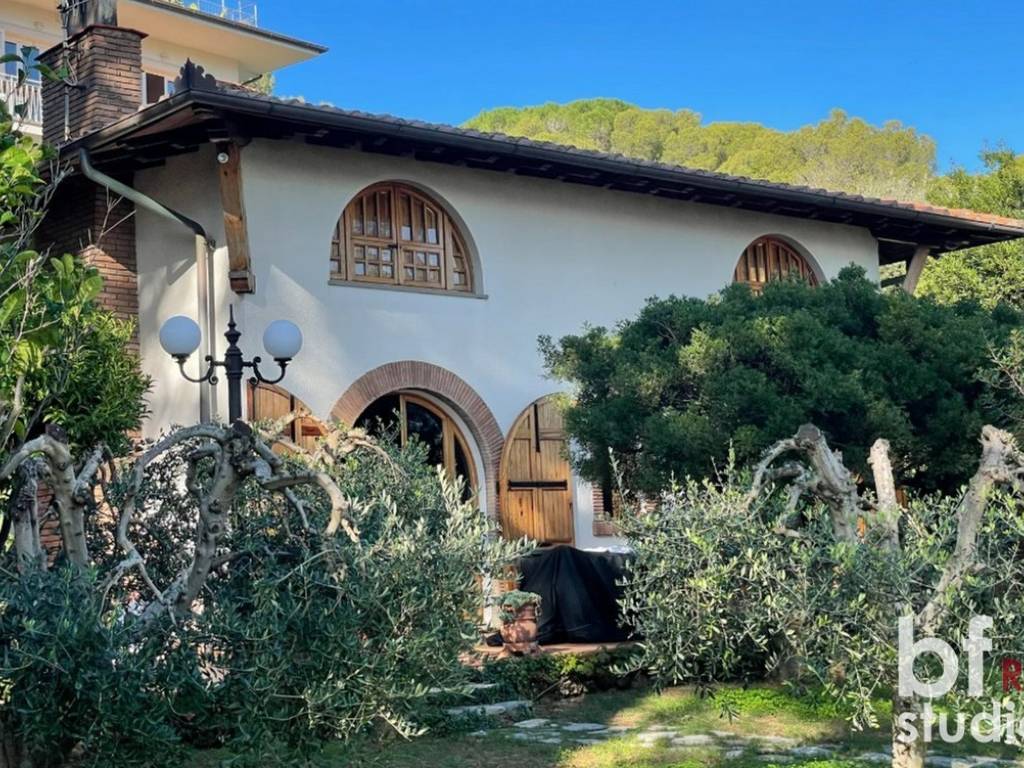 Villa a Rosignano marittimo in Via Guglielmo Marconi - Foto 5