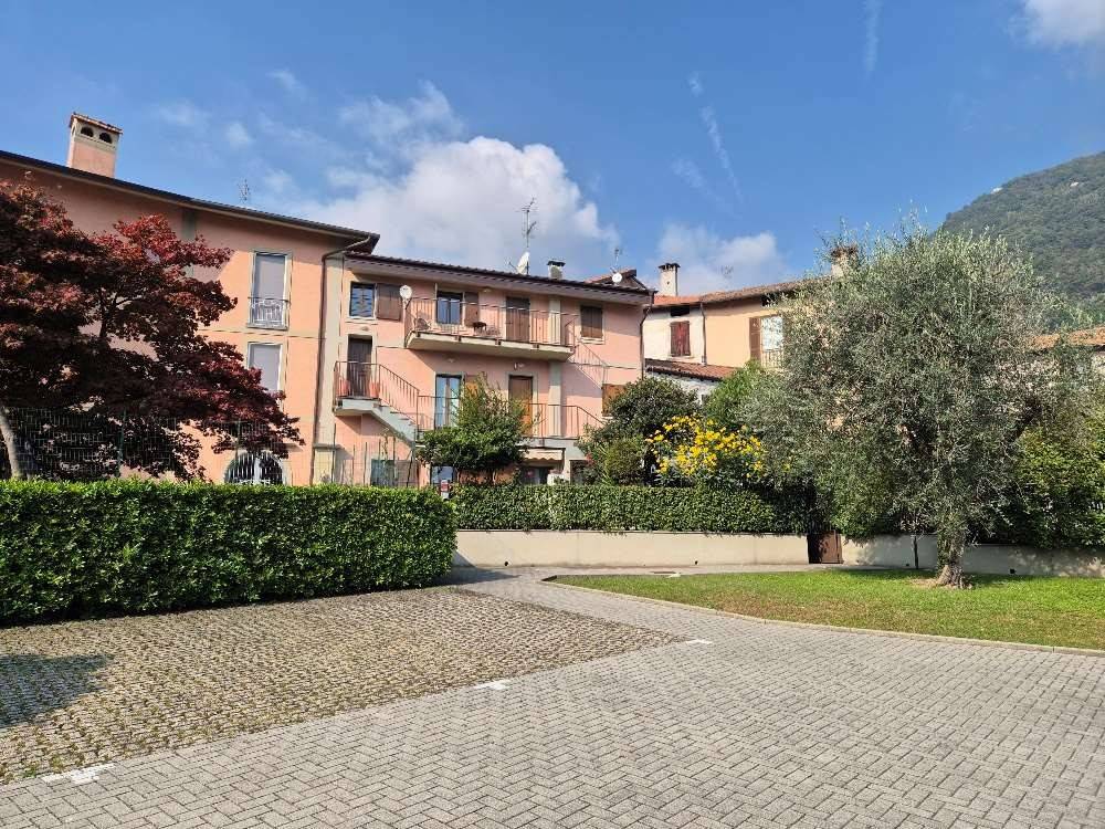 Appartamento a Tremezzina in Via degli Ulivi, 4 - Foto 2