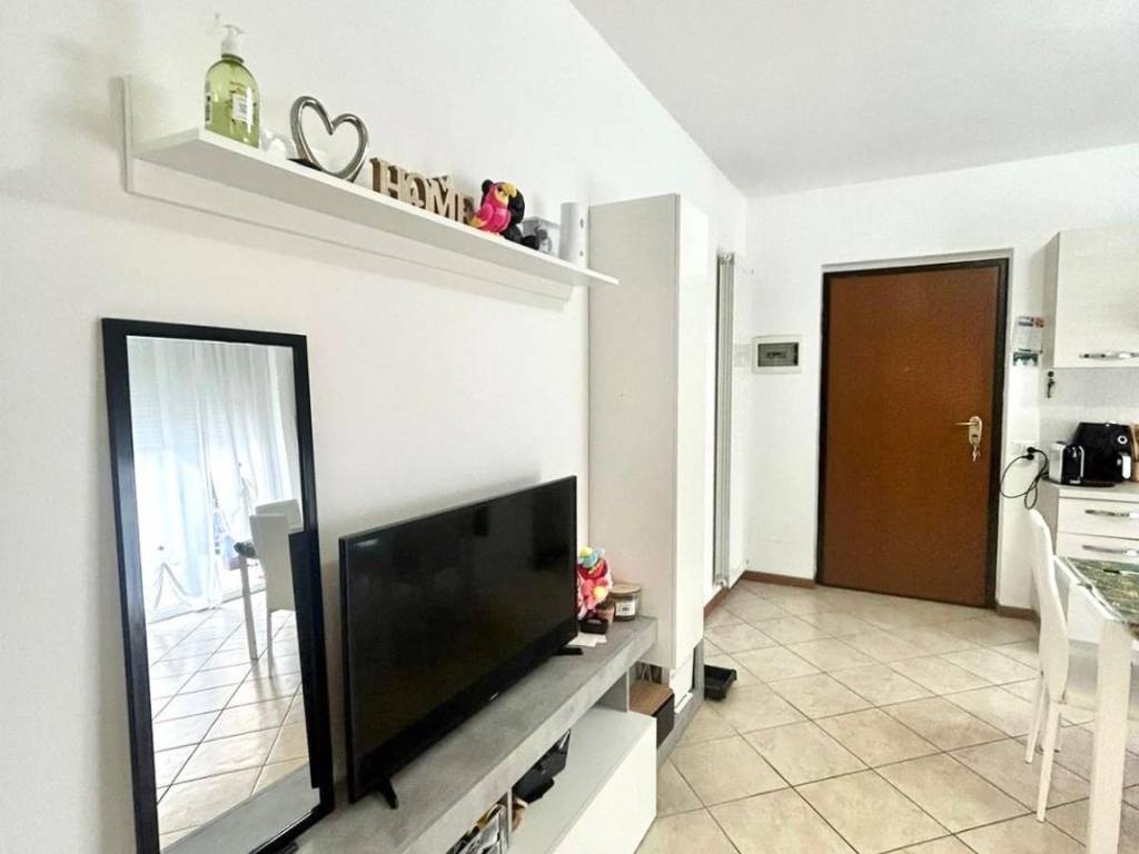 Appartamento a Mozzate in Via Don Osvaldo Bellomi - Foto 3