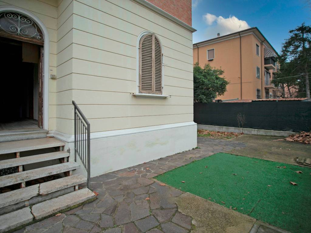 Villa a Rimini in Via Sidney Costantino Sonnino, 16 - Foto 3