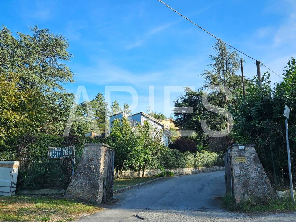 Villa a L'aquila in Via San Cipriano - Foto 3