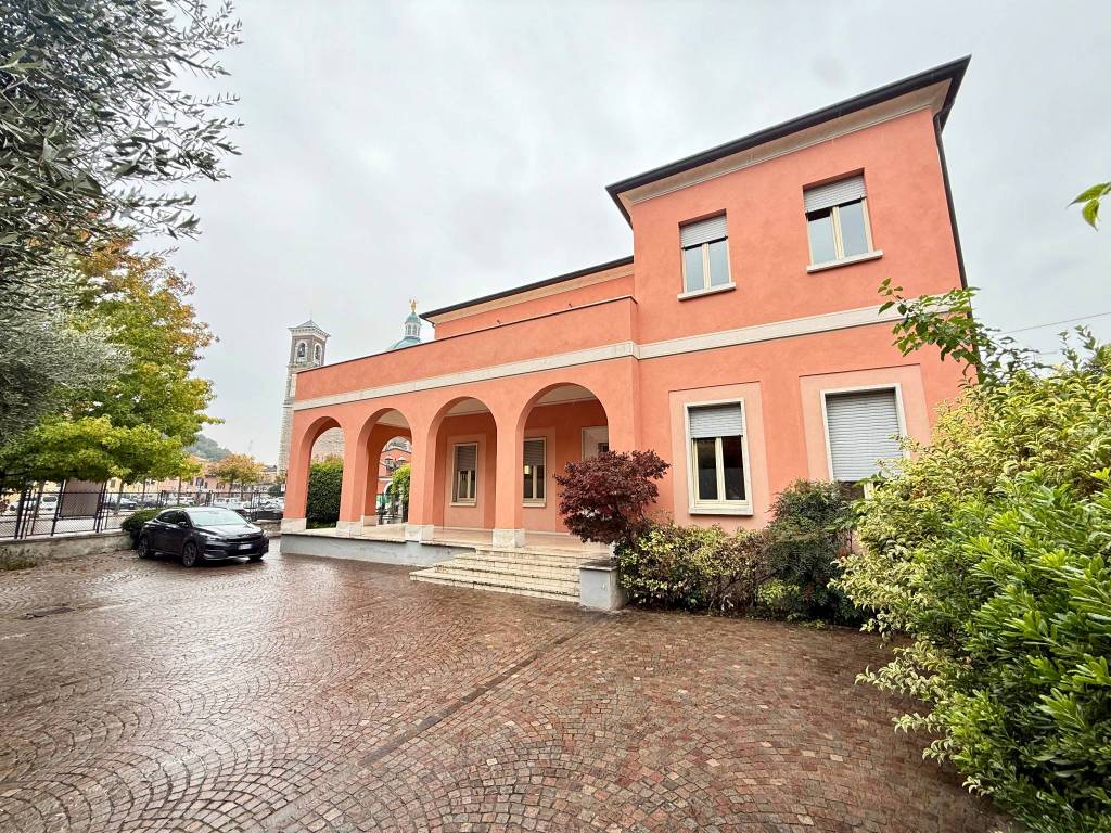 Villa a Montichiari in Via Cesare Battisti - Foto 5
