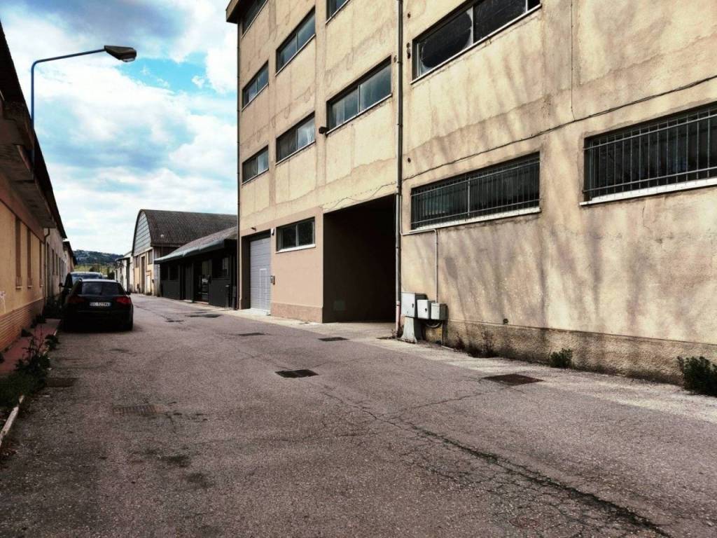 Immobile a Montecassiano in Località Villa Mattei, 65 - Foto 2