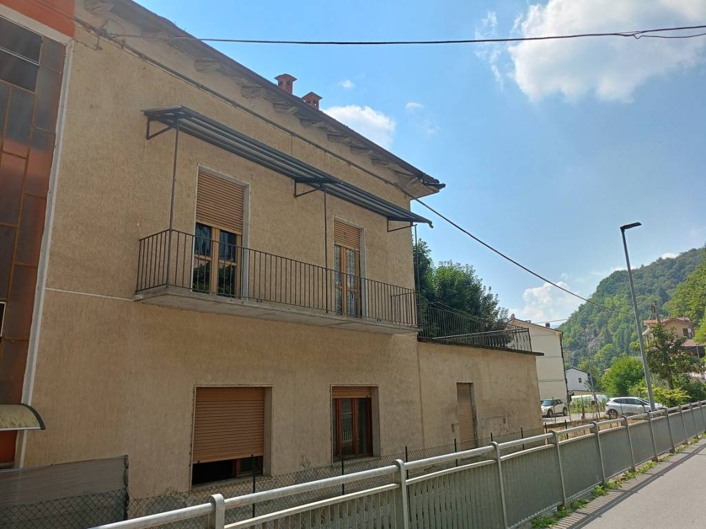 Appartamento a Borgo san dalmazzo in Via Valdieri, 2 - Foto 3