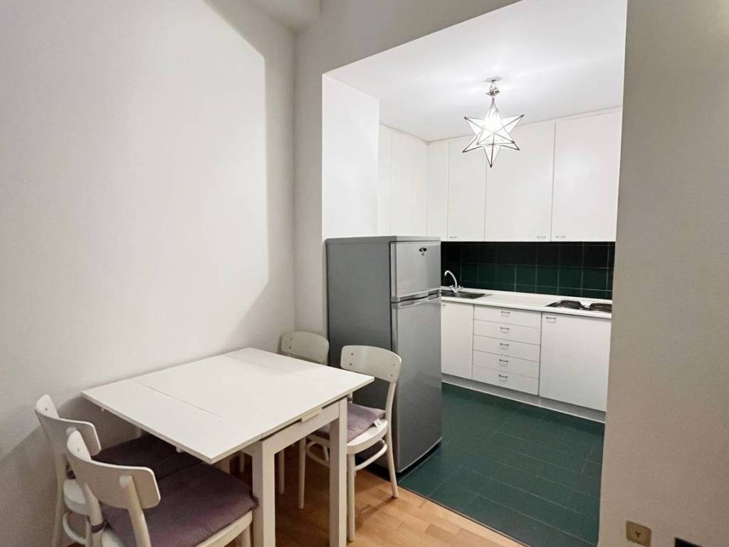 Appartamento a Como in Via Indipendenza - Foto 5