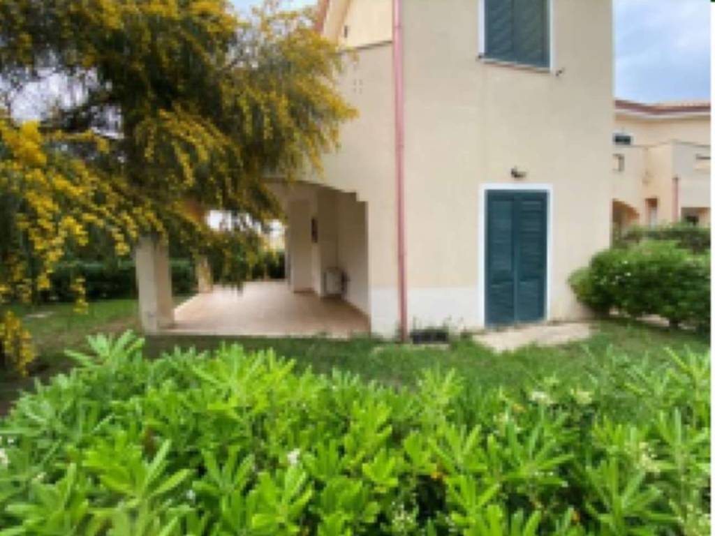 Appartamento a Isola di capo rizzuto in Località Le Castella snc - Foto 3