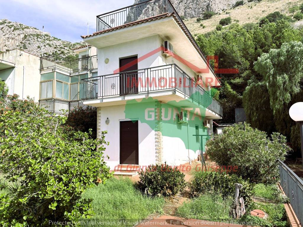 Villa a Cinisi in Via Casimiro Abbate, 29 - Foto 2