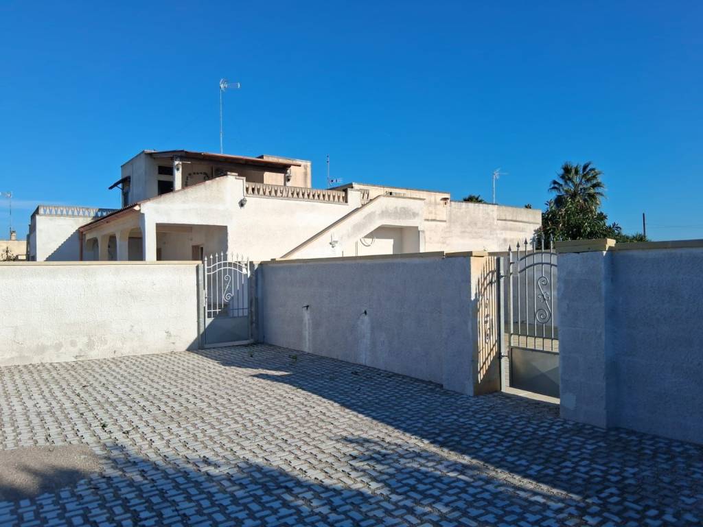 Villa a Lecce in Via Mazzara del Vallo - Foto 5