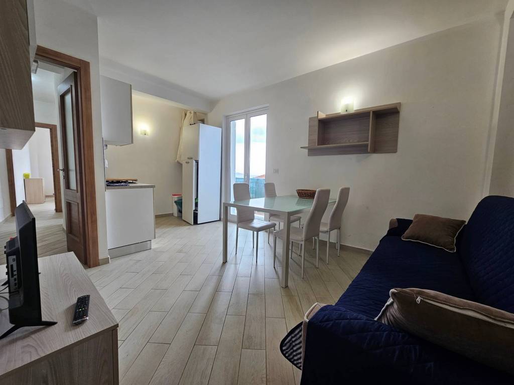 Appartamento a Gioiosa marea in Via Giulio Forzano, 3 - Foto 3