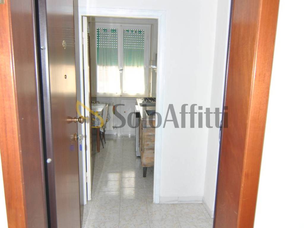 Appartamento a Livorno in Via Giulio Cesare Vinzio, 28 - Foto 2