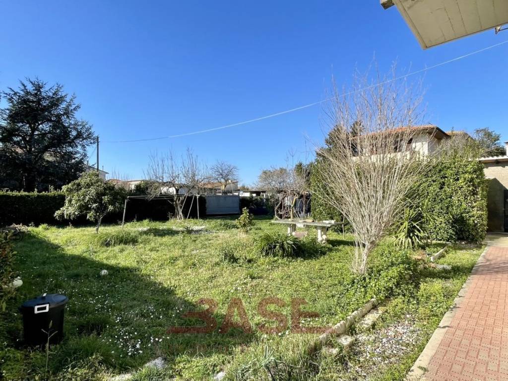 Villa a Rosignano marittimo in Via per Rosignano - Foto 5