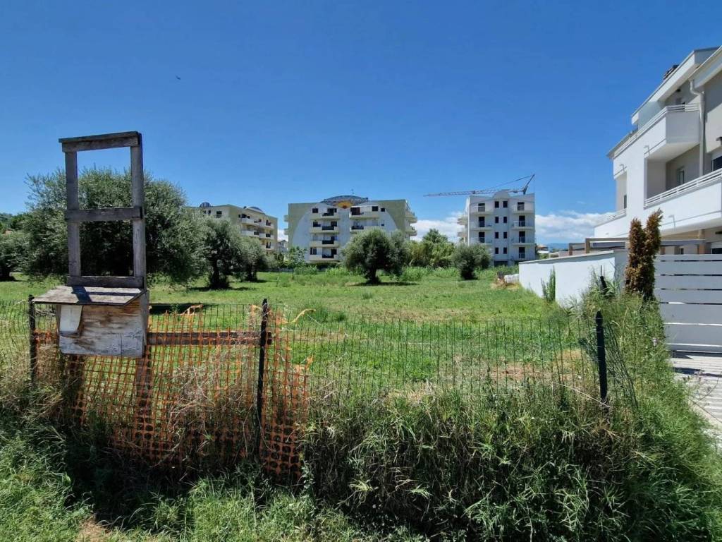 Terreno a Montesilvano in Via Vistola - Foto 5