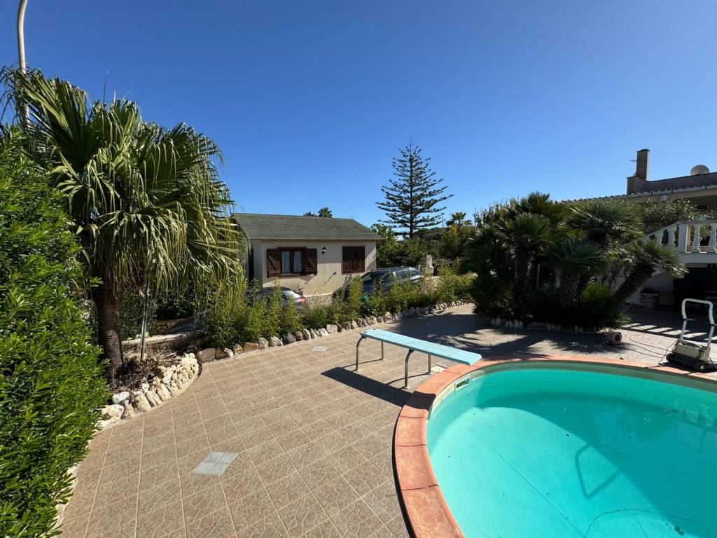 Villa a Noto in Via Bove Marino - Foto 3