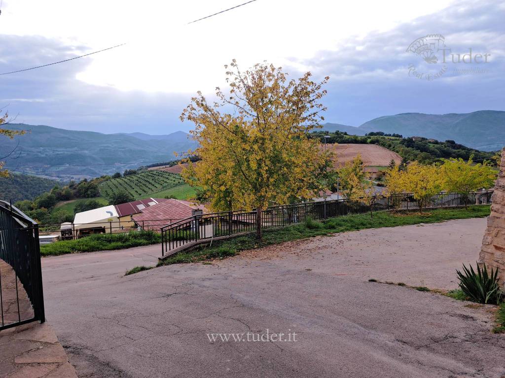 Casa indipendente a Cascia in Fogliano - Foto 3