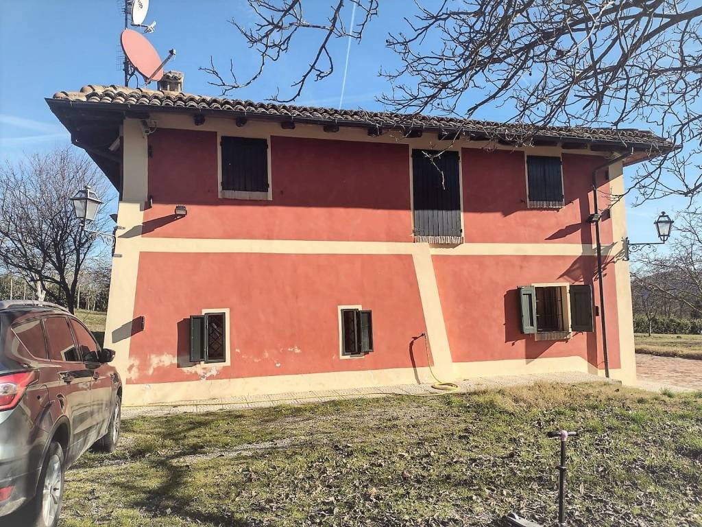 Rustico / casale a Sasso marconi in Via Montechiaro, 23 - Foto 3