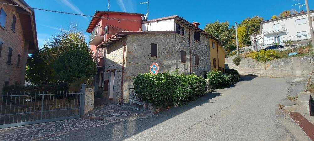 Appartamento a Serramazzoni in Via Serra di Sopra, 56 - Foto 2