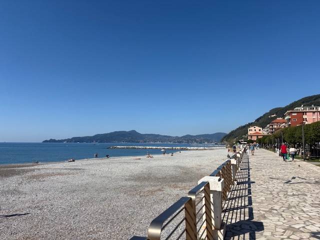 Appartamento a Chiavari in Corso Genova, 35 - Foto 4