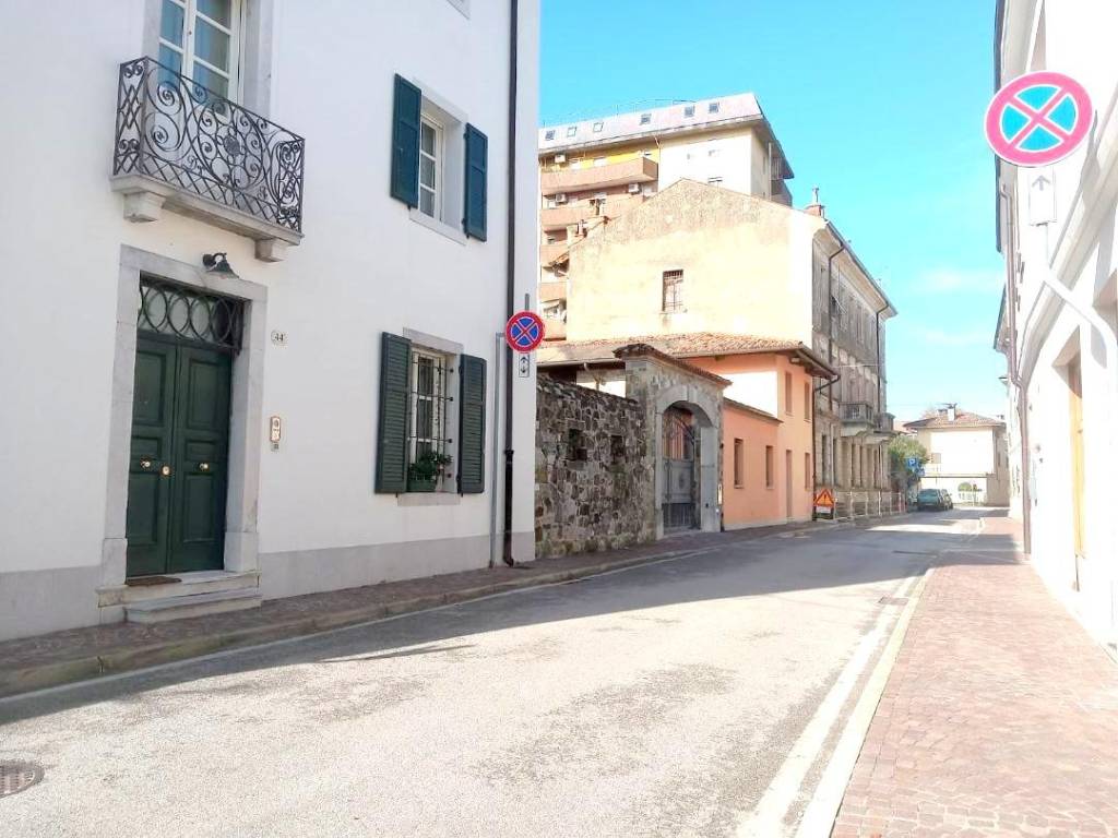 Appartamento a Cormons in Via Barzellini - Foto 2