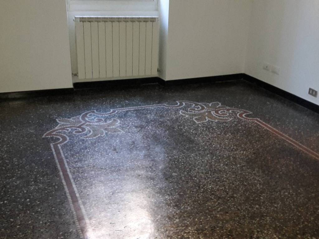 Appartamento a Genova in Via Luigi Achille Riva, 14 - Foto 5