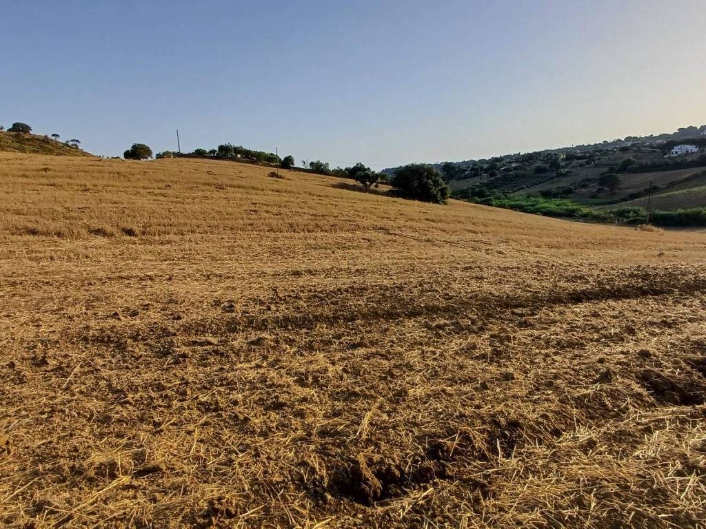 Terreno a Caltagirone in Via Giuseppe Garibaldi - Foto 5