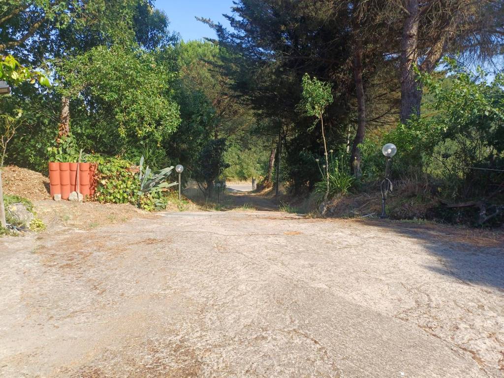 Villa a Viterbo in Strada Trinità - Foto 2