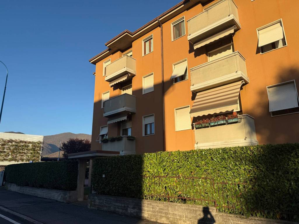 Appartamento a Brescia in Via Luigi Gadola - Foto 2