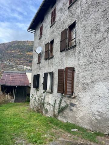 Appartamento a Tirano in Via Feliciano Ninguarda, 23 - Foto 2